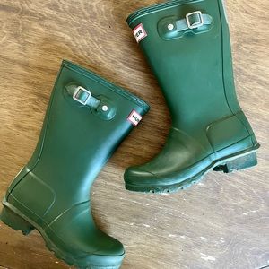 EUC Kids Original Hunter Boots /  UK 12 / US 13B hunter green